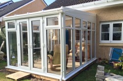 Glass to floor lean-to
