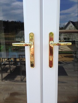 Composite door